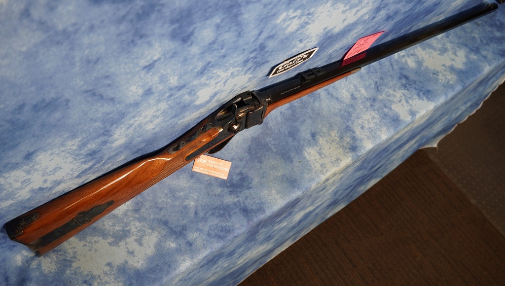 CHIAPPA 1874 SHARPS RIFLE 45/70 GOV'T DOWN UNDER 920.028