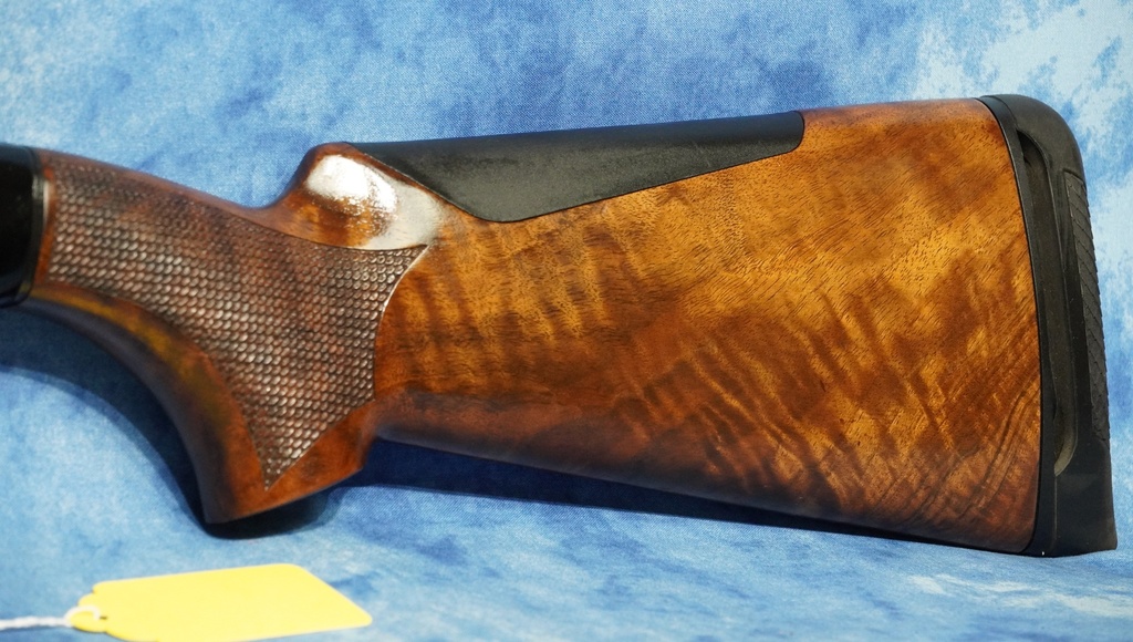 USED BENELLI 828U FIELD BLACK 12 GA 3" 26" BBL 