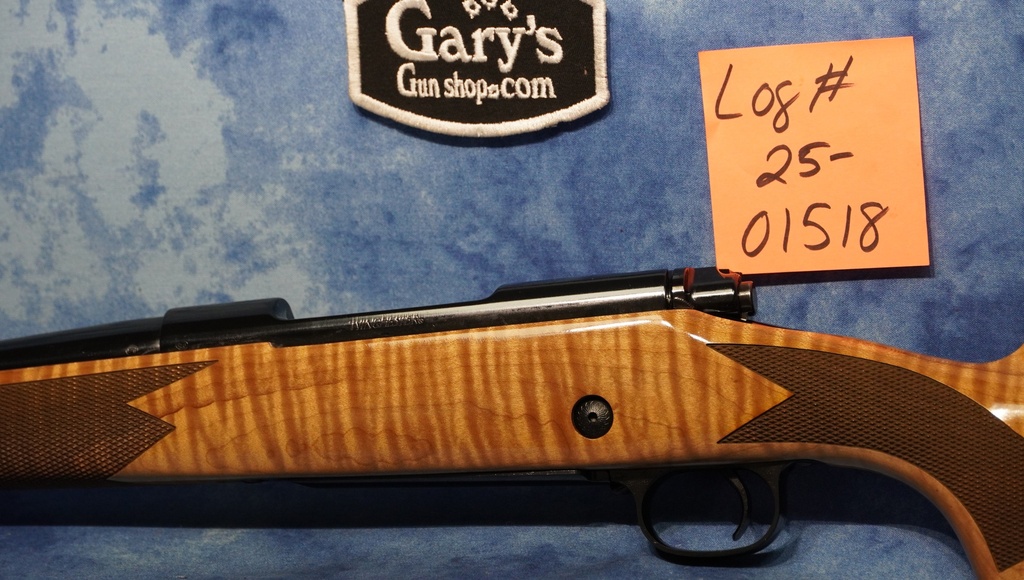 WINCHESTER 535218226 MODEL 70 SUPER GRADE FULL SIZE 270 WIN 5+1 24" BBL