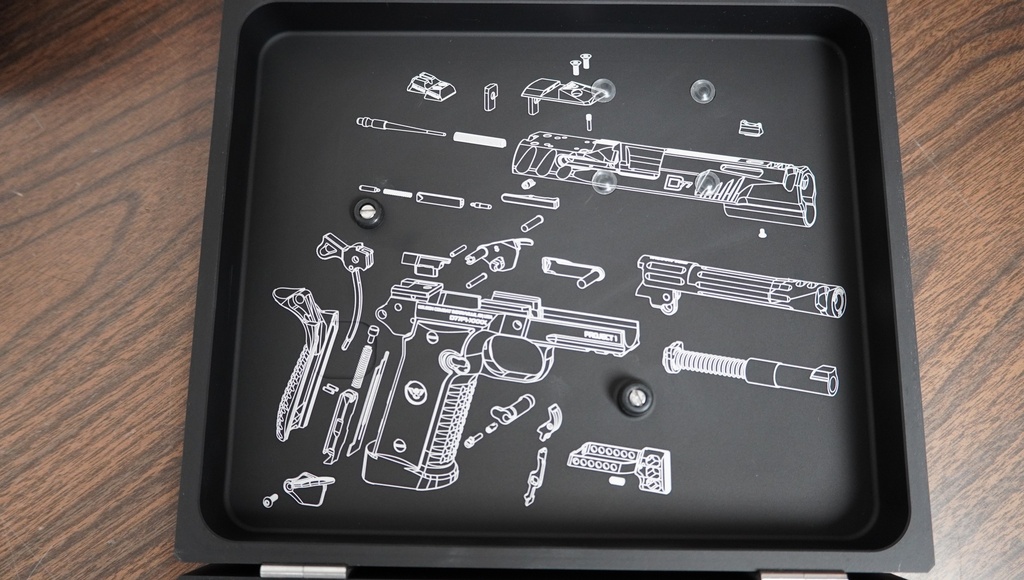 WILSON COMBAT P1-D77-FS-9-BLKGN-BOX DIVISION 77 PROJECT 1 9MM BLACK & GREEN W/ BOX