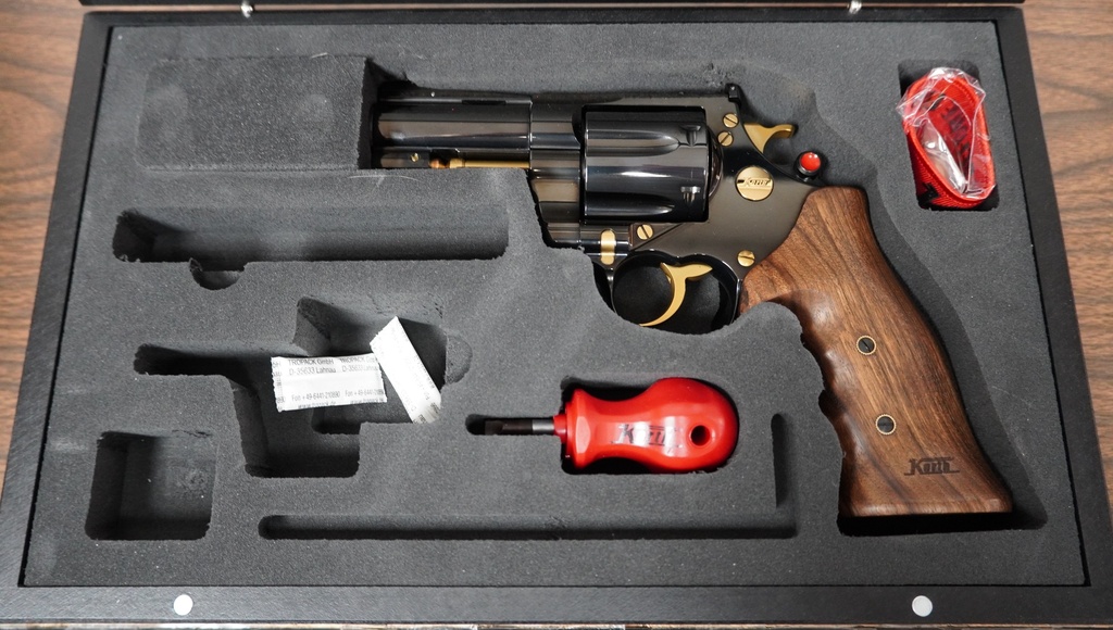 KORTH CLASSIC BLACK GOLD 44 REM MAG 3" BBL WITH DISPLAY CASE