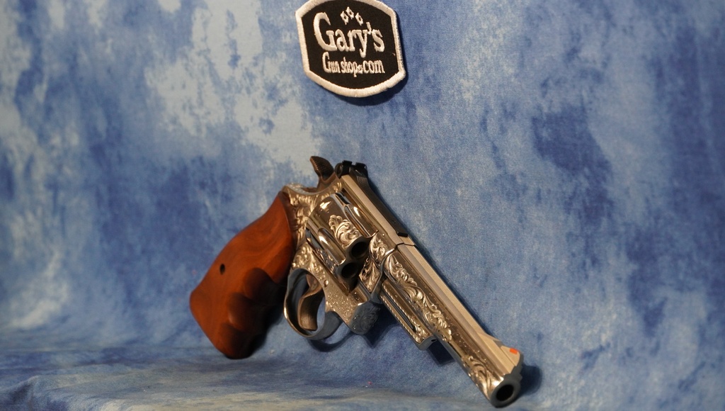 USED SMITH & WESSON MODEL 57 NICKEL FACTORY ENGRAVED 41 MAGNUM