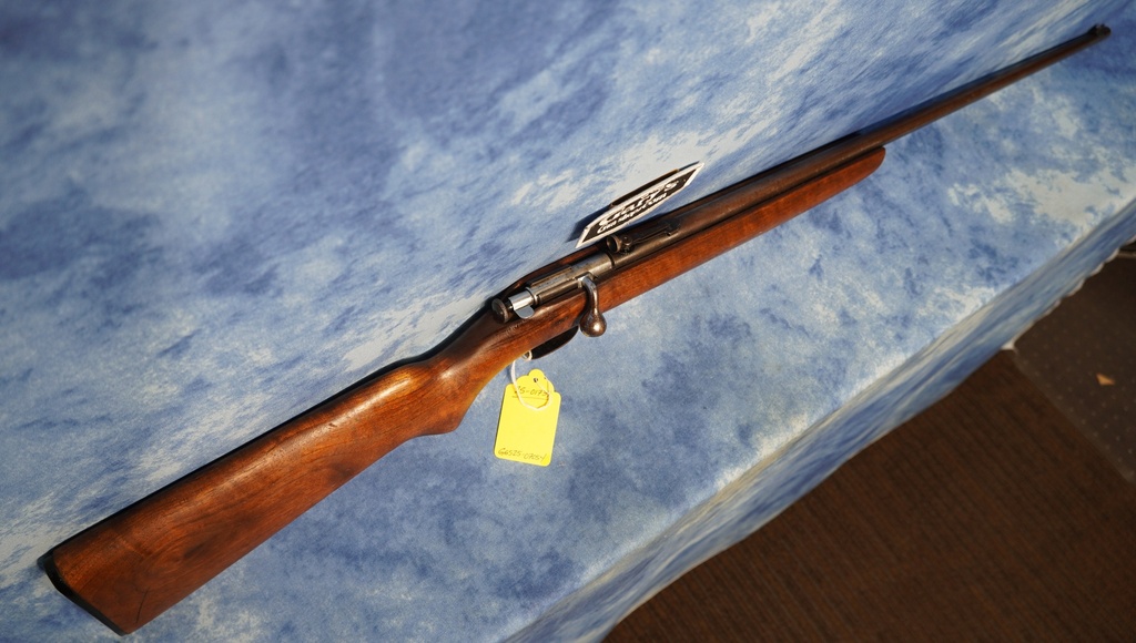 USED WINCHESTER MODEL 67 22 LR WITH FACTORY 96B PEEP SIGHT