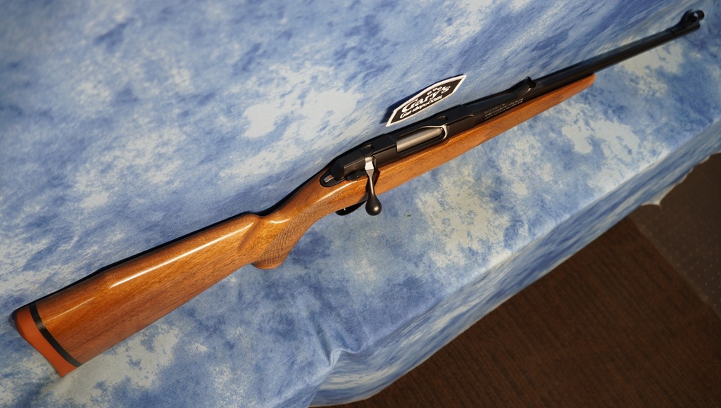 SAKO J04849 90/S HUNTER 243 WINCHESTER 22" BBL IRON SIGHTS