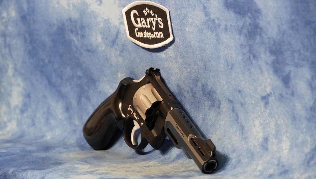 USED SMITH & WESSON MODEL 327 9MM PERFORMANCE CENTER JERRY MICULEK 