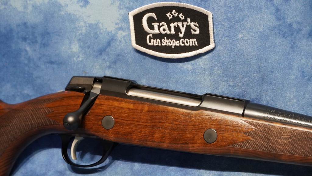 SAKO J04921 MODEL 90 M HUNTER 6.5X55 SWEDISH BLUED WALNUT IRON SIGHTS