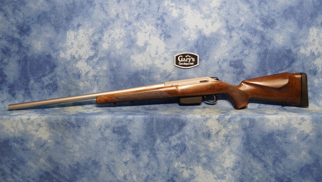 TIKKA J03625 T3X VARMINT HUNTER 243 WINCHESTER SS WALNUT 23.7" HVY BBL