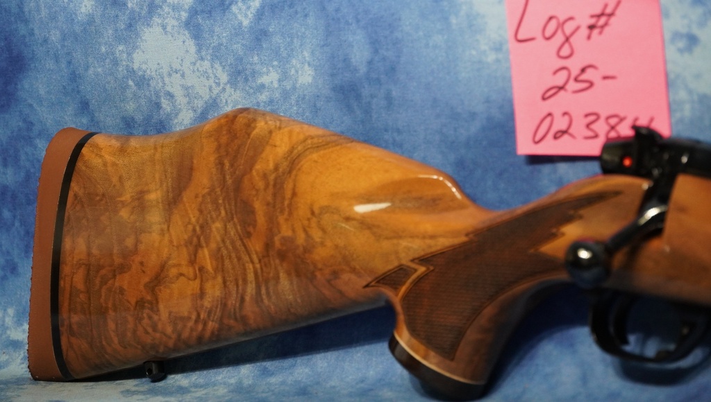 WEATHERBY MDX01N300WR6O 300 WBY MAG MARK V DELUXE 26" BBL 