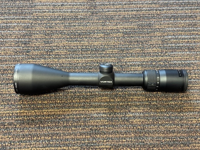 USED VORTEX DIAMONDBACK 3.5-10X50MM RIFLE SCOPE 1" TUBE DEAD-HOLD BDC RETICLE