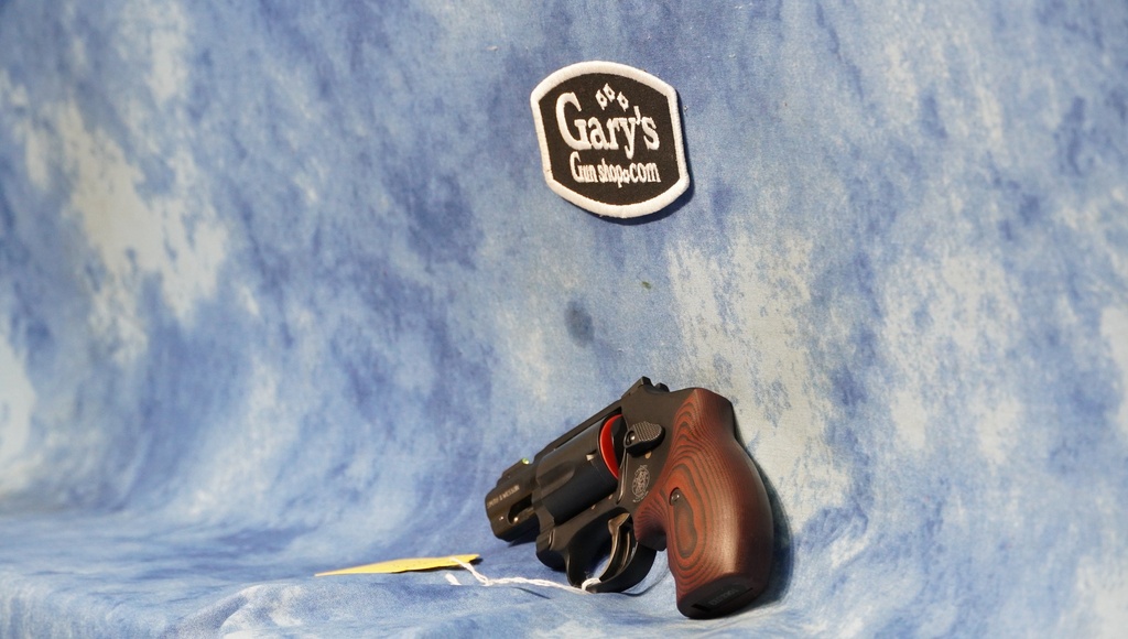 USED SMITH & WESSON 38 SPC 442UC BLACK