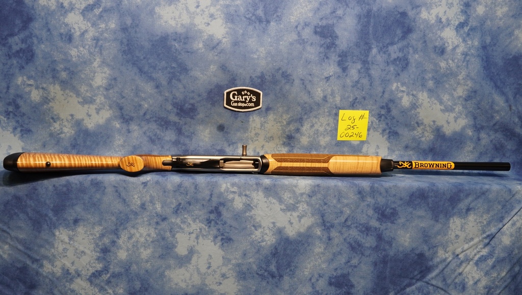 Browning 011777205 Maxus II Ultimate Maple 12 Ga 3" 26" BBL 