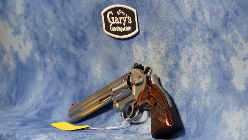 USED SMITH & WESSON 686 PLUS 357 MAG STAINLESS 7-SHOT 6" BBL