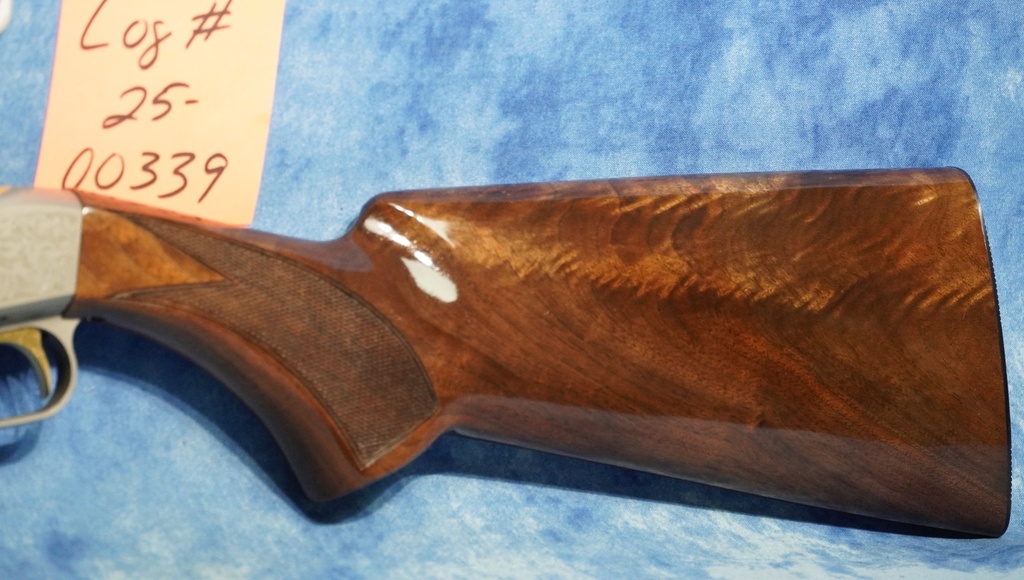 BROWNING SA-22 GRADE VI 22 LR GRAYED 24K GOLD INLAY 021003102