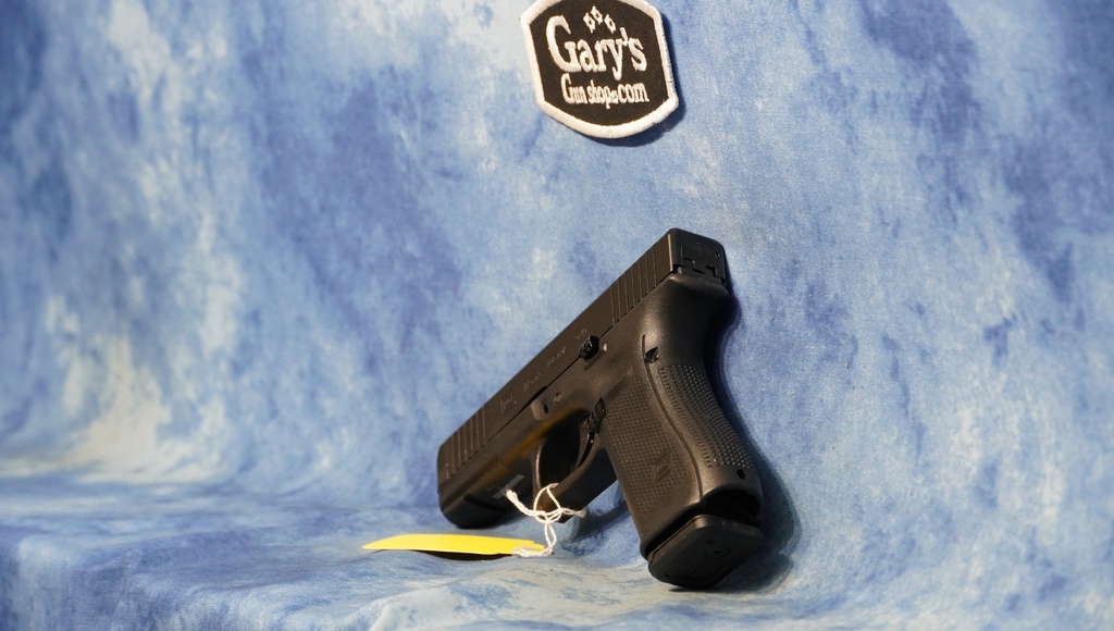 USED GLOCK G17 GEN 5 9MM 