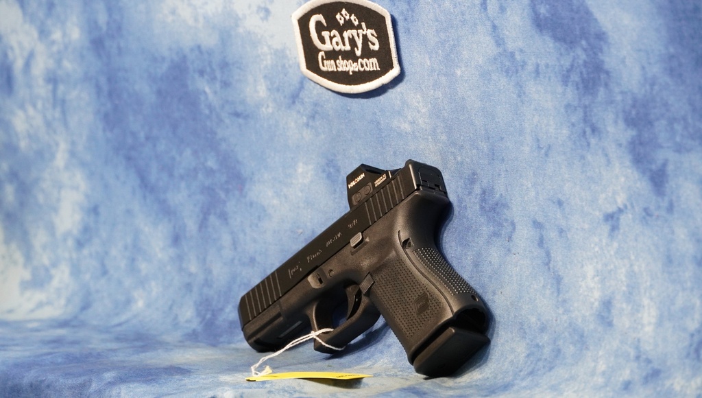 USED GLOCK G19 GEN 5 9MM W/HOLSUNHS507K