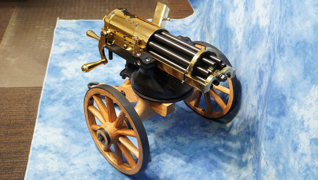 TIPPMANN ORDNANCE TG-900-G BRASS 9MM GATLING GUN W/CARRIAGE