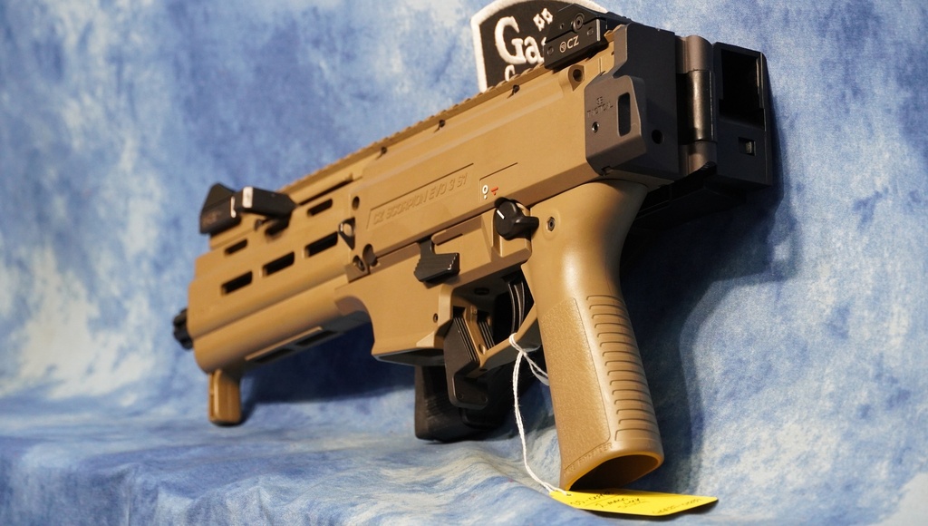 USED CZ SCORPION EVO 3 S1 9MM FDE PISTOL W/BRACE