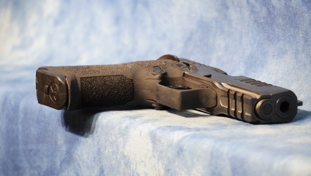 STACCATO HD P4 9MM PREMIUM 4" DLC BARREL X-SERIES SERRATIONS 4 18 ROUND MAGS 20-2200-000106-01