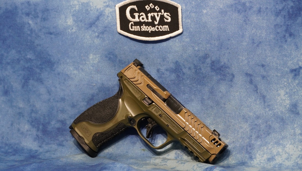 SMITH & WESSON 14438 M&P9 METAL CARRY COMP OD GRN / FDE 4-17 RND MAGS