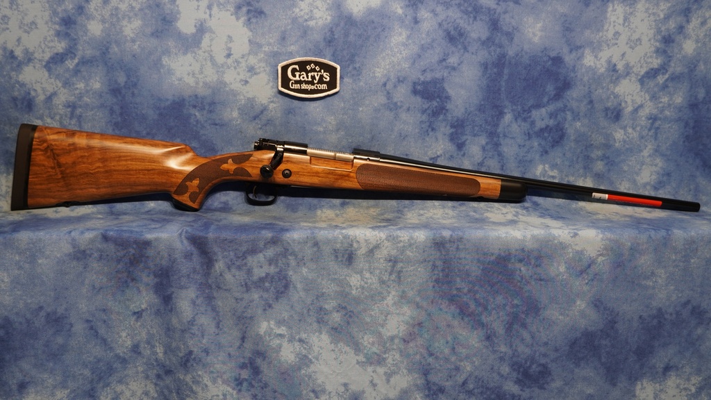 WINCHESTER 535239212 MODEL 70 SUPER GRADE 243 WIN 5+1 22" FRENCH WALNUT