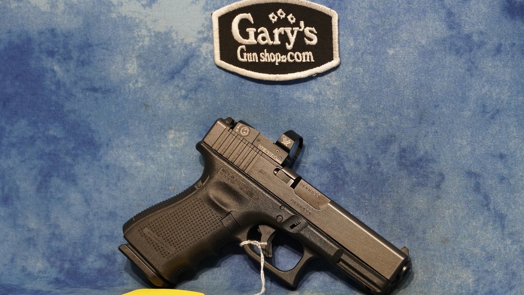 USED GLOCK G19 GEN4 9MM WITH VORTEX VENOM